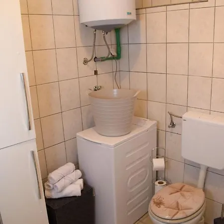 Dina 1 Appartement *