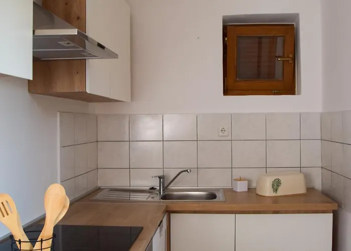 Apartament Dina 1
